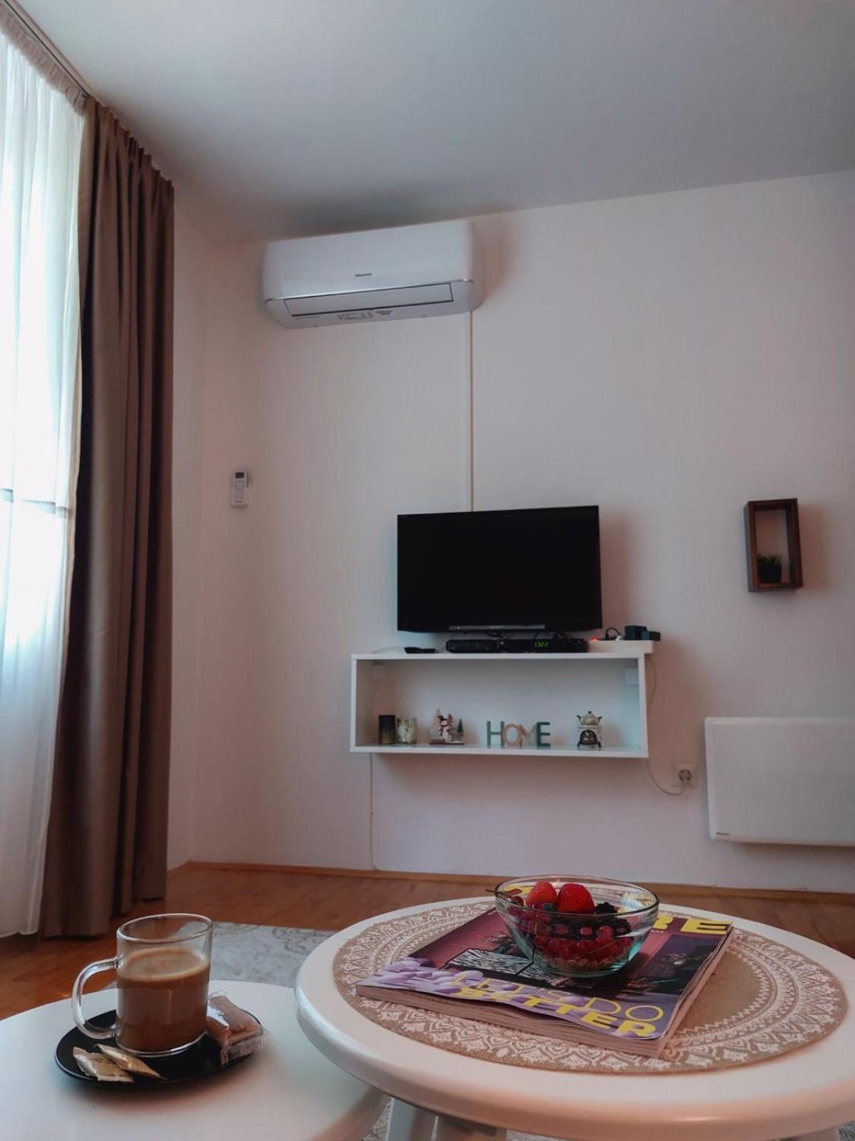 Apartman Rejna Saraievo Exterior foto